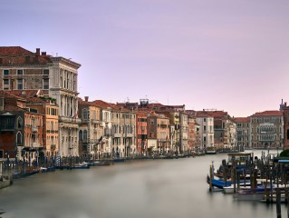 探索392威尼斯VIP的独特魅力 —— V4.21.7版